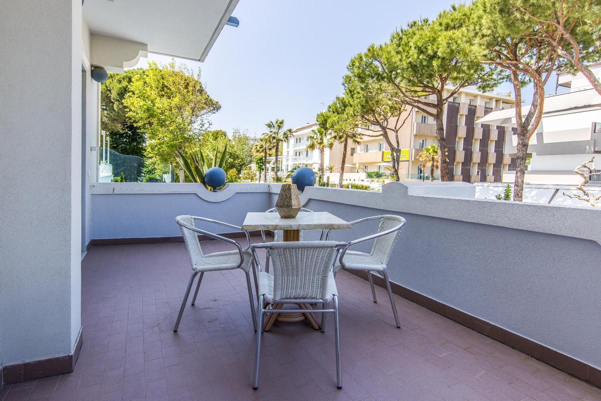 Royal Boutique Hotel Riccione Zewnętrze zdjęcie